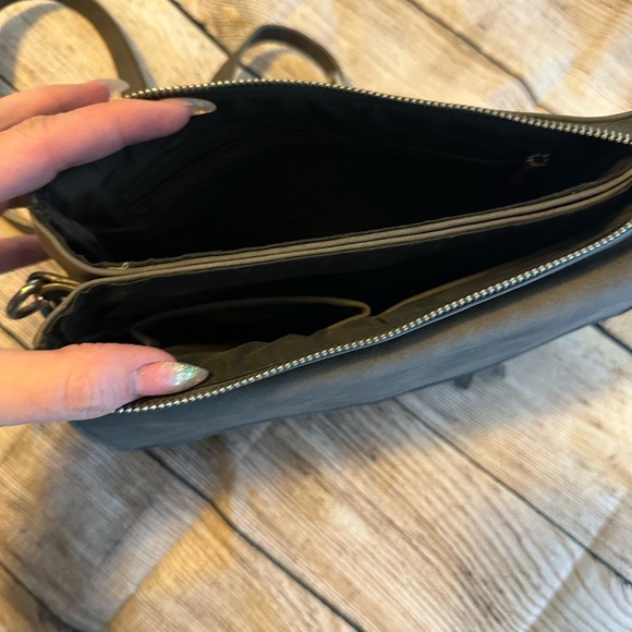 Cross body purse - Picture 3 of 3